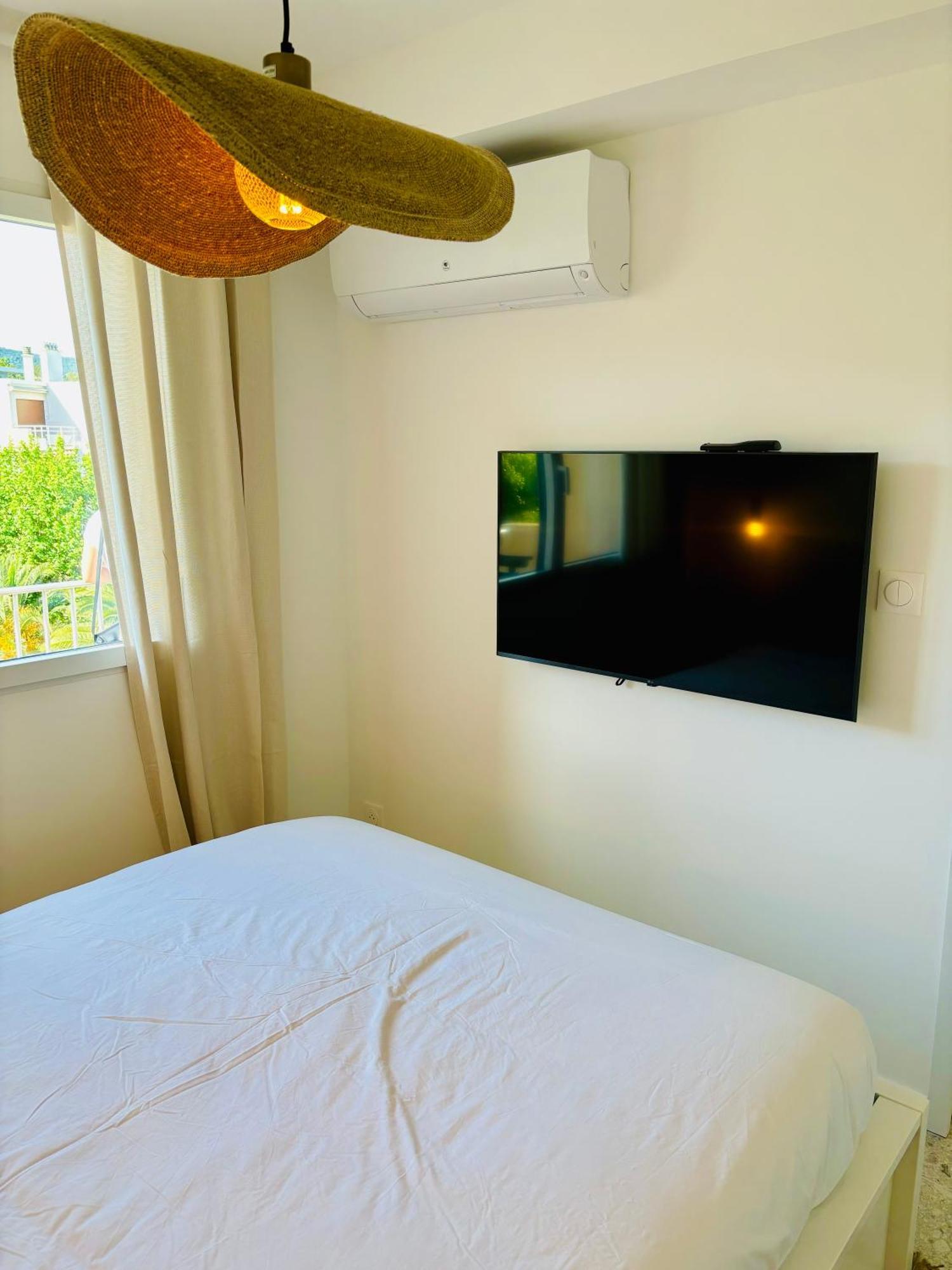Appartement 5*, Vue Mer Et Acces Plage Cavalaire-sur-Mer Exteriér fotografie