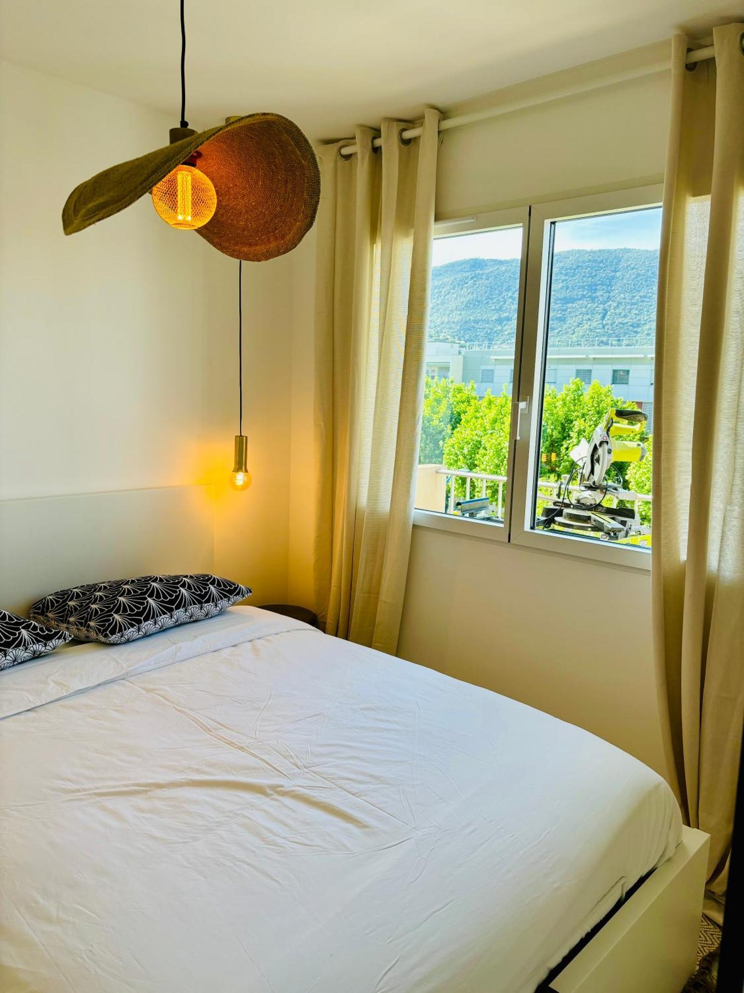 Appartement 5*, Vue Mer Et Acces Plage Cavalaire-sur-Mer Exteriér fotografie